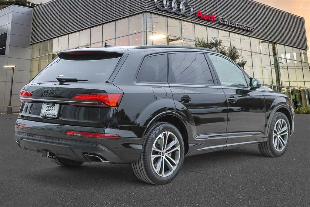 2025 Audi Q7 Premium Plus 4