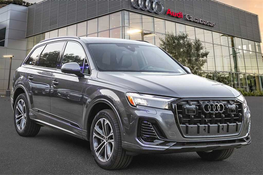 2025 Audi Q7 Premium Plus 3