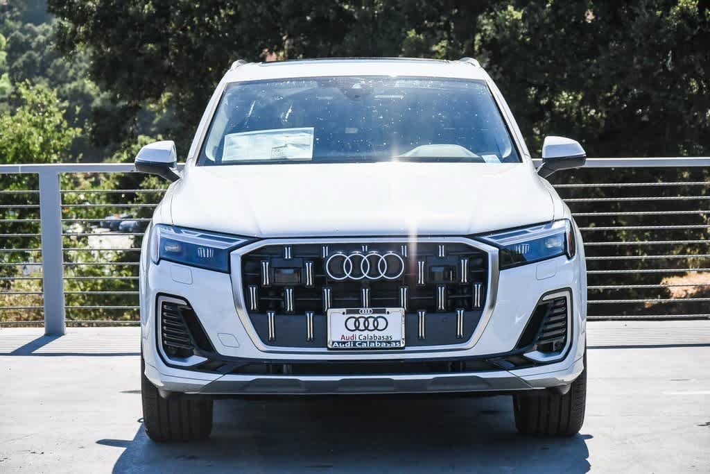 2025 Audi Q7 Premium Plus 2