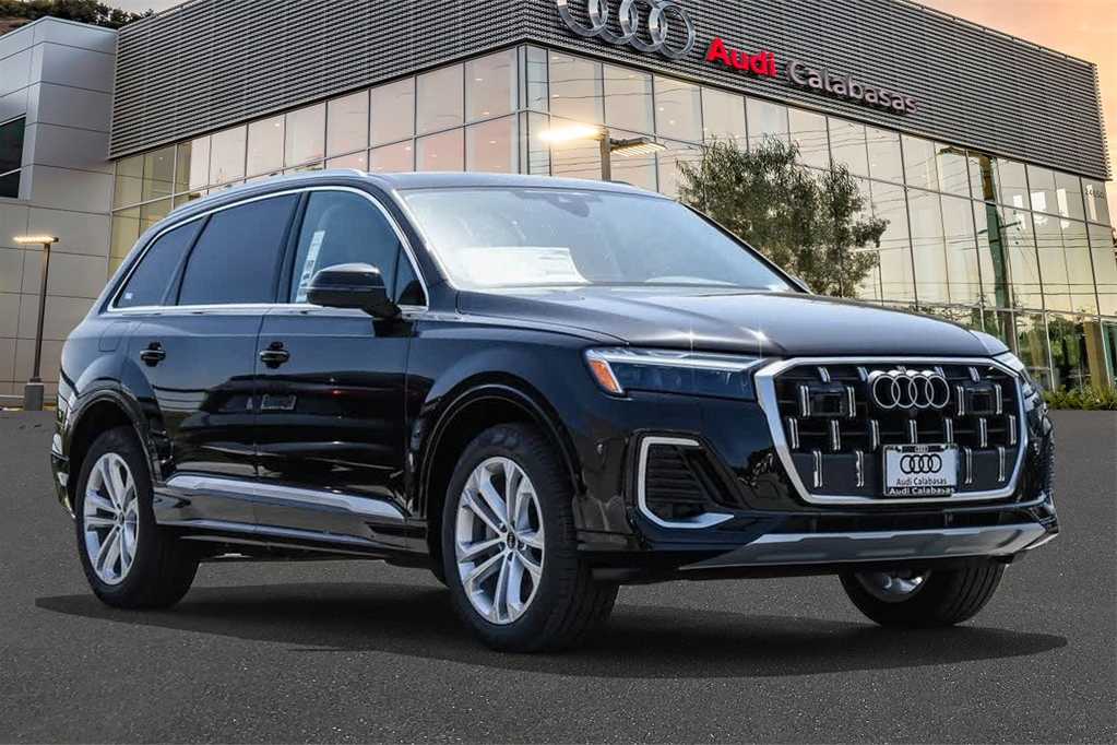 2025 Audi Q7 Premium Plus 3