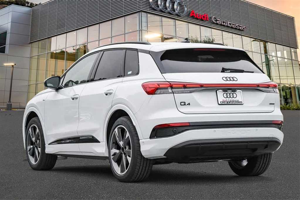 2024 Audi Q4 e-tron Premium Plus 6