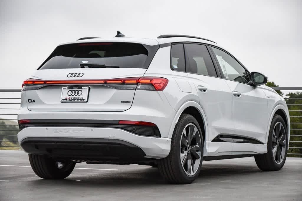 2024 Audi Q4 e-tron Premium Plus 4