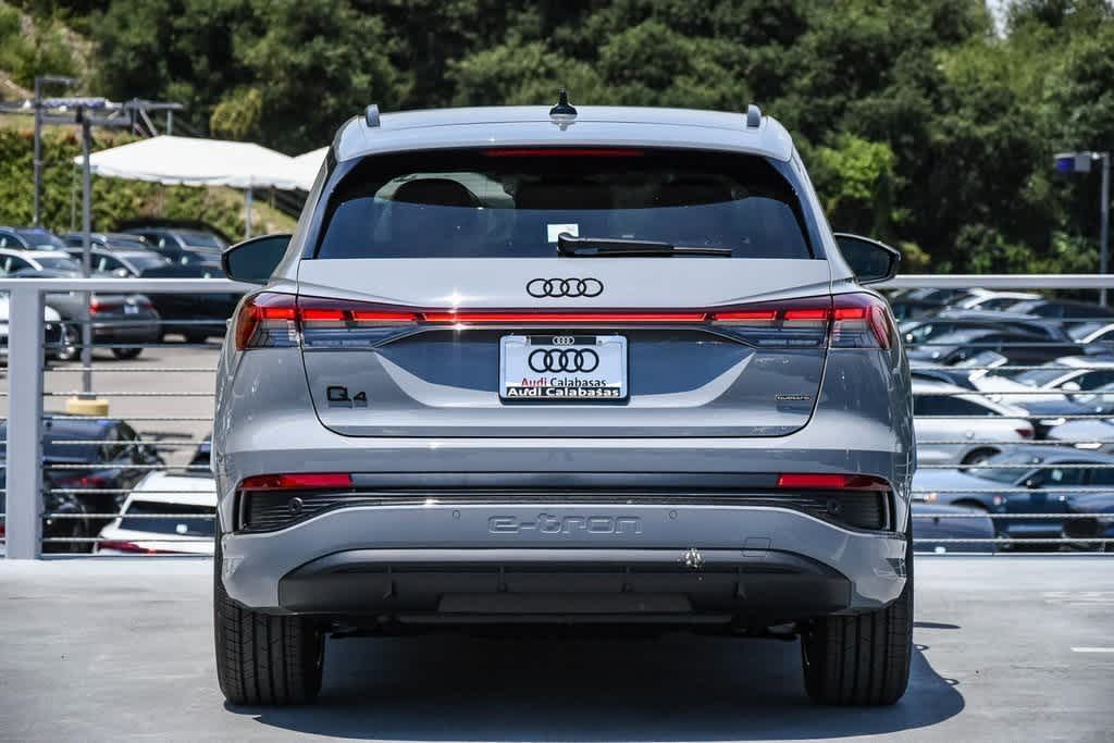 2024 Audi Q4 e-tron Premium Plus 5