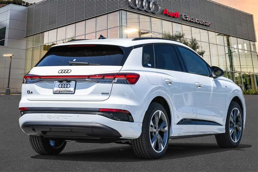 2024 Audi Q4 e-tron Premium Plus 4