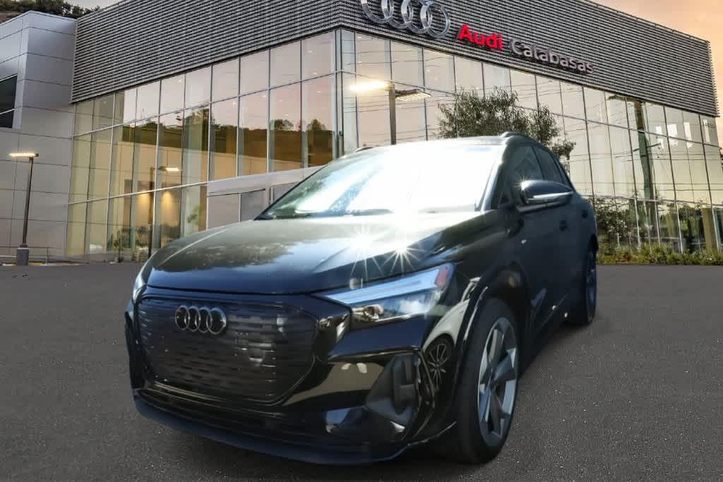 2025 Audi Q4 e-tron quattro Premium Plus 55