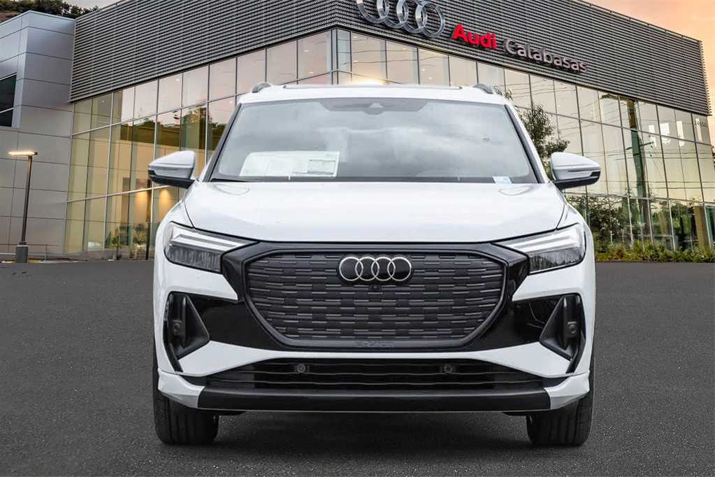 2024 Audi Q4 e-tron Premium Plus 2