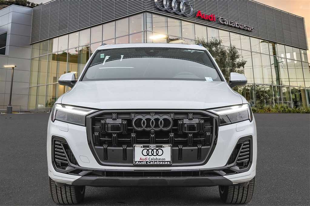 2025 Audi Q7 Premium Plus 2