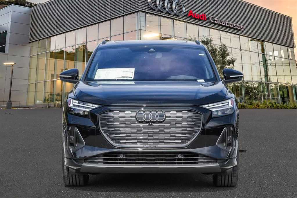 2024 Audi Q4 e-tron Prestige 2