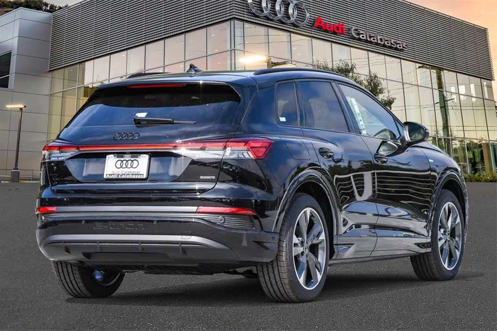 2024 Audi Q4 e-tron Prestige 4