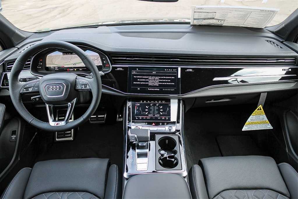 2025 Audi SQ7 Prestige 12