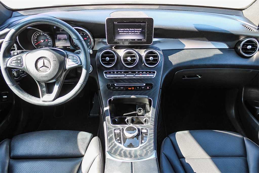 2019 Mercedes-Benz GLC GLC 300 12