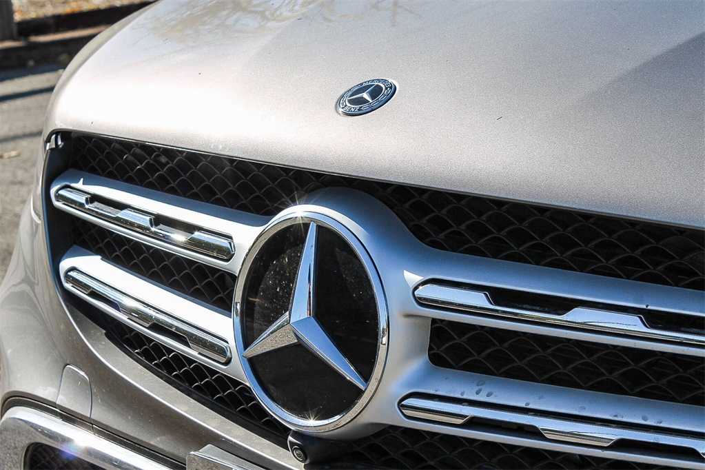 2020 Mercedes-Benz GLC GLC 300 9