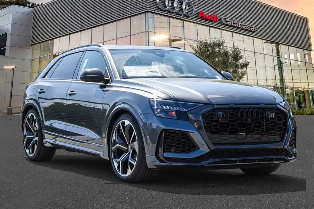 2024 Audi RS Q8 4.0T 3