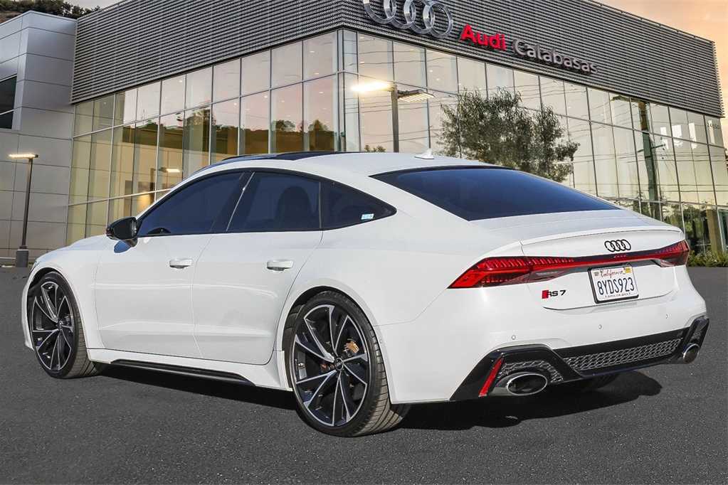 2022 Audi RS 7 4.0T 6