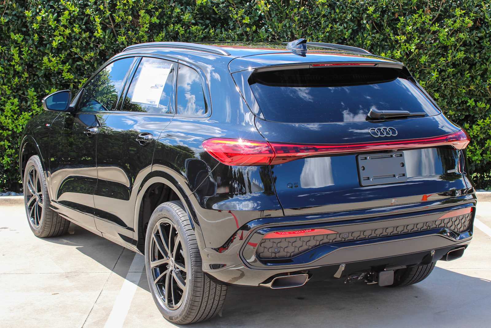 New 2026 MYTHOS BLACK Audi Premium Plus image 6