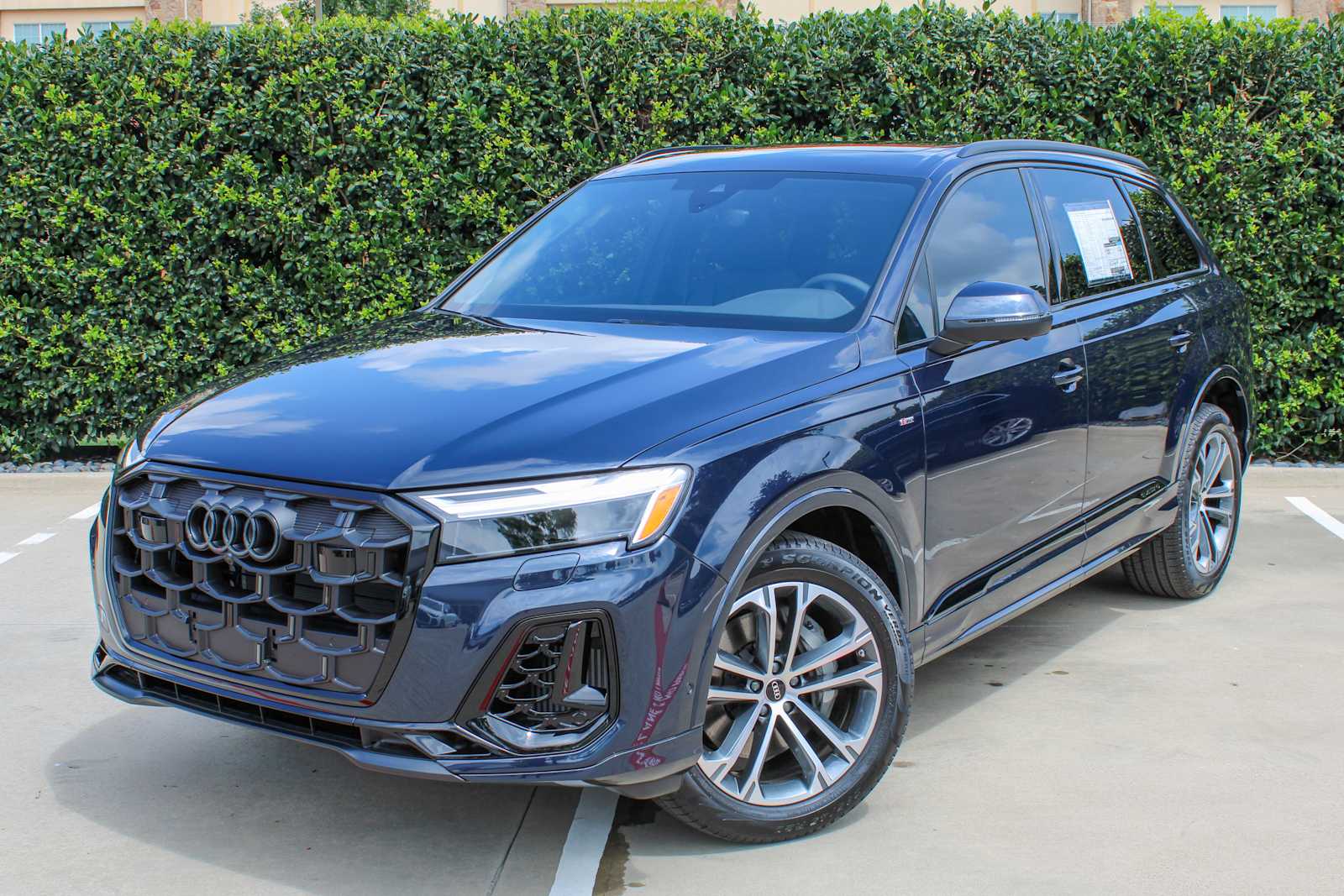 2026 Audi Q7 S line Premium