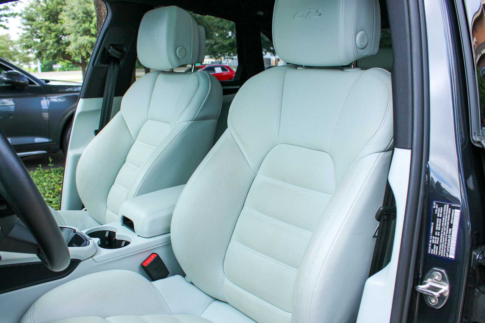 car-gallery-11