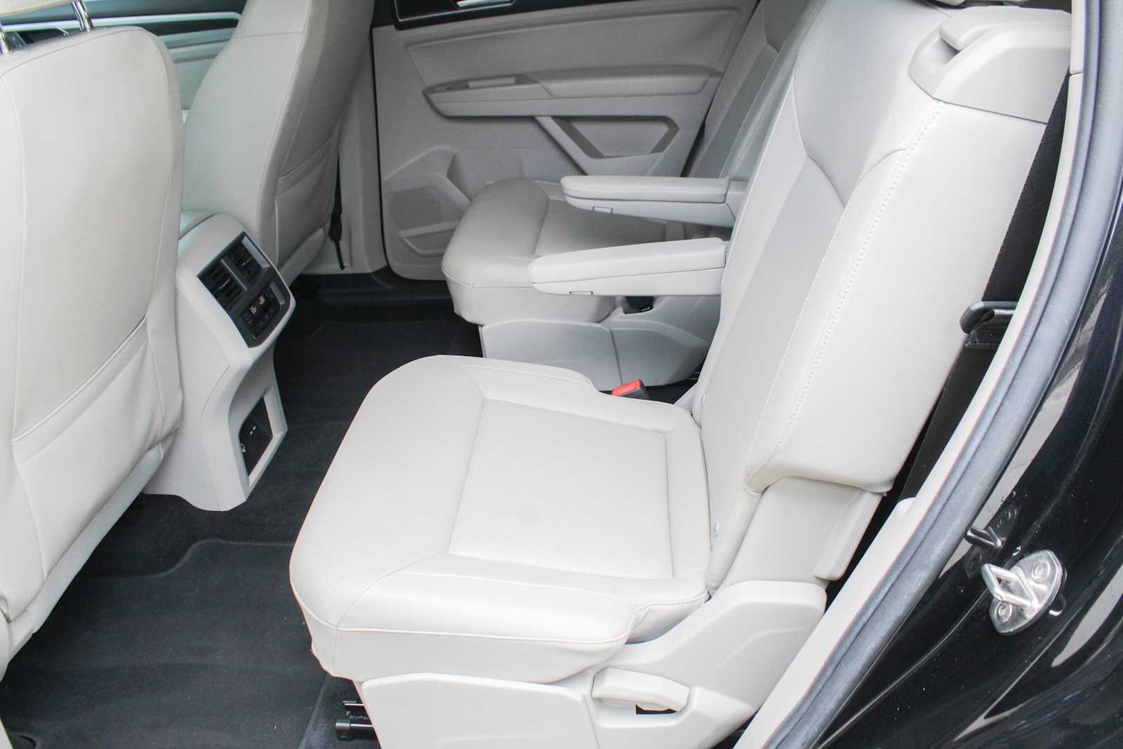 car-gallery-28