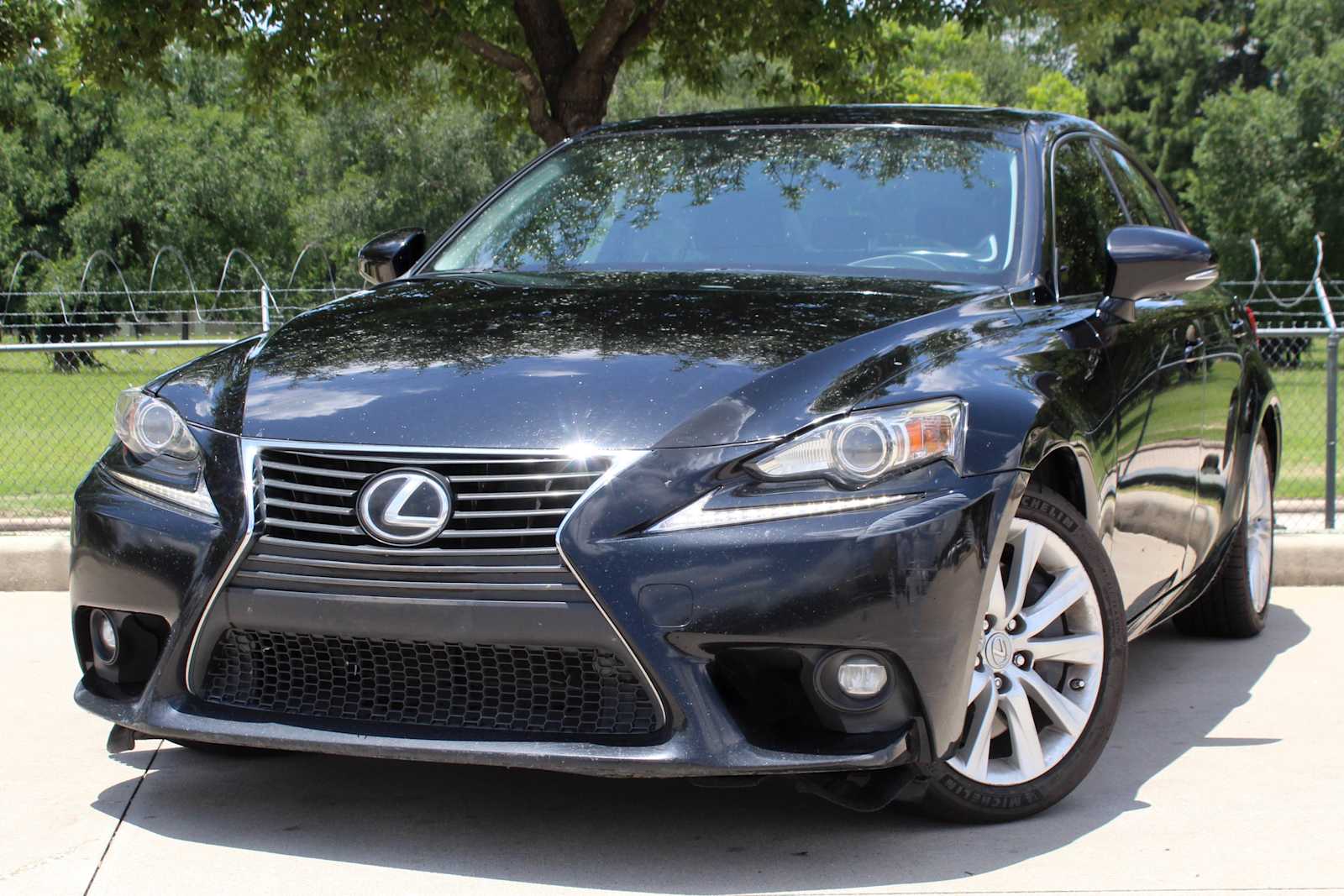 2016 Lexus IS 200t 