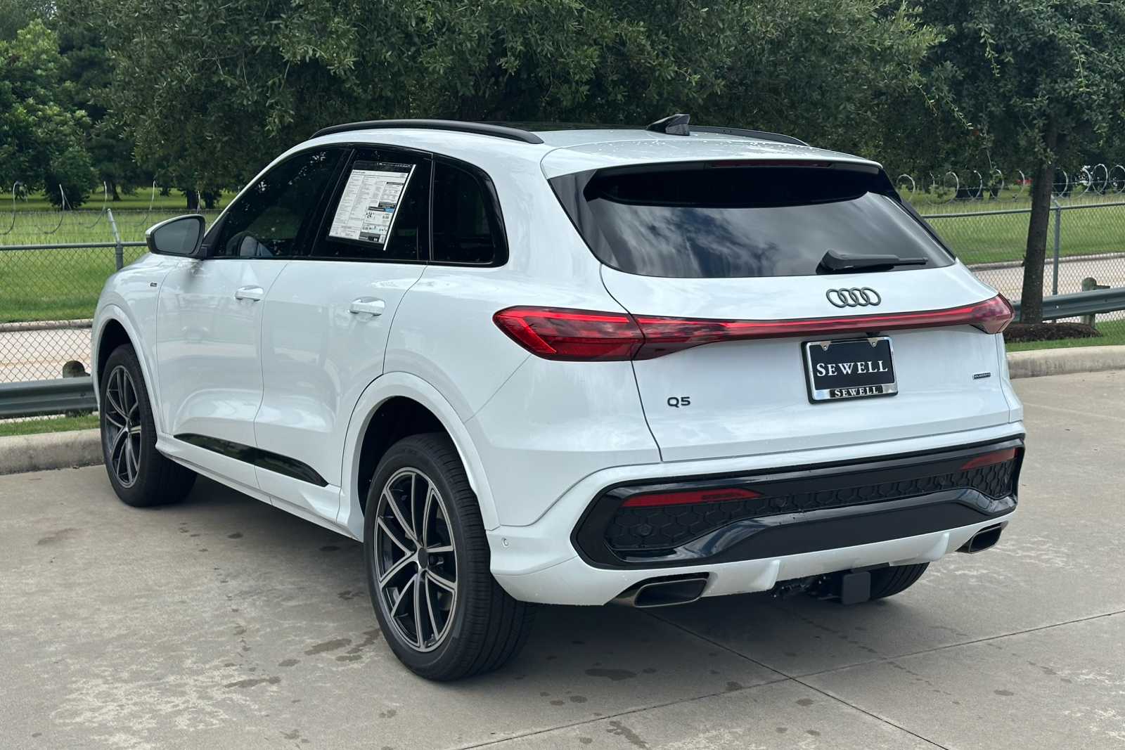 New 2026 Glacier White Metallic Audi Premium Plus image 3