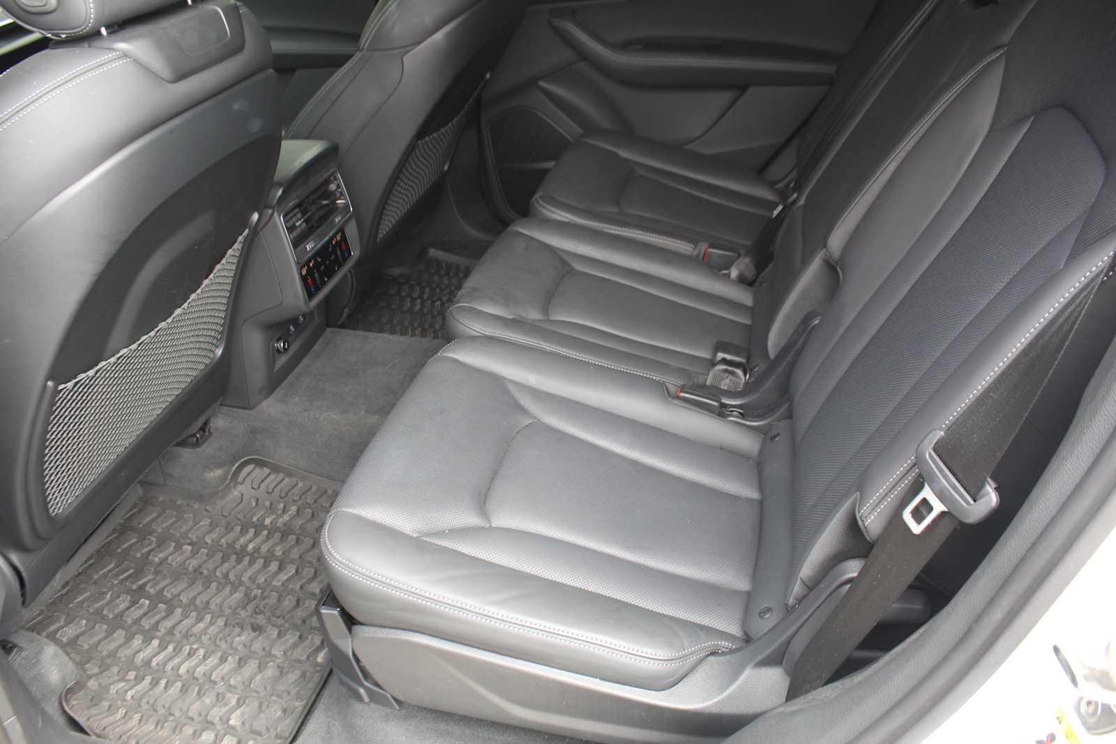 car-gallery-28