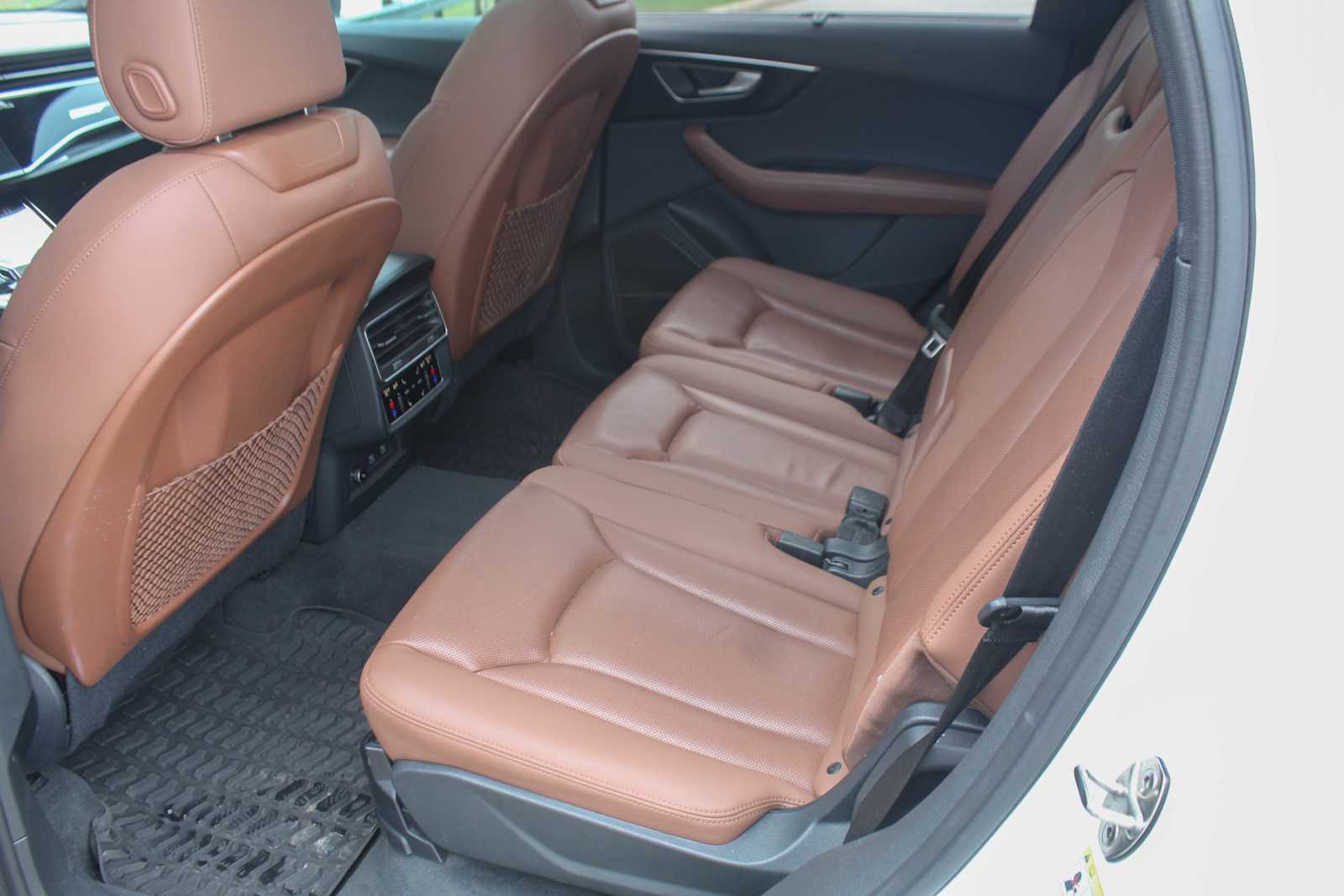 car-gallery-28