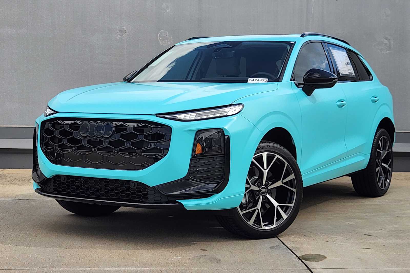 2026 Audi Q3 S line