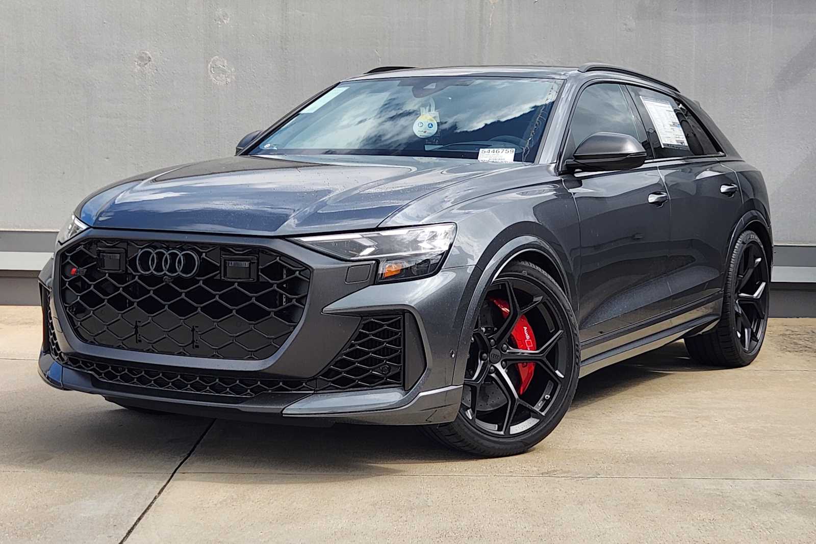 2026 Audi RS Q8 performance