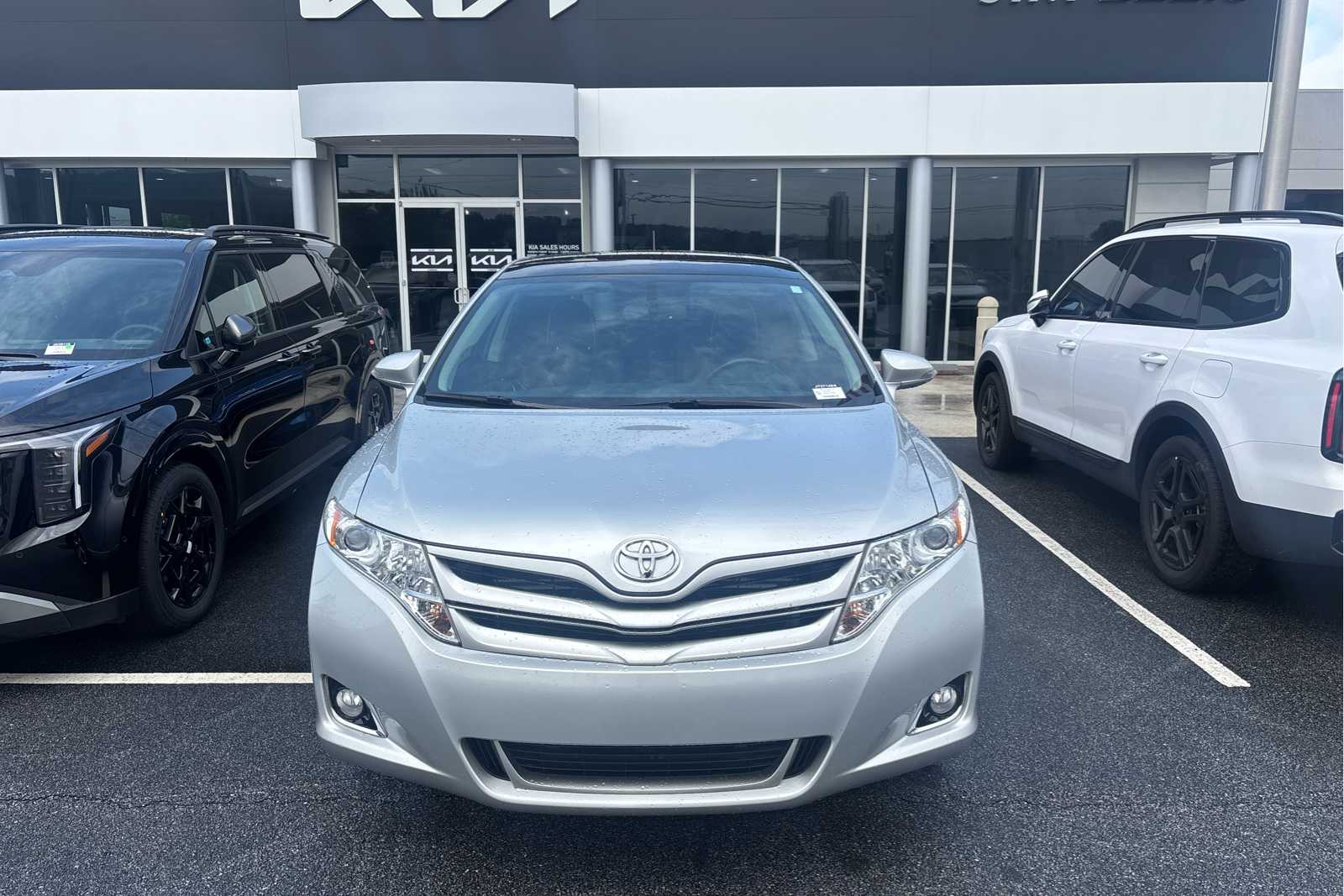 Classic Silver Metallic 2013 Toyota Venza XLE SUV / Crossover Front-Wheel Drive 6-Speed Automatic