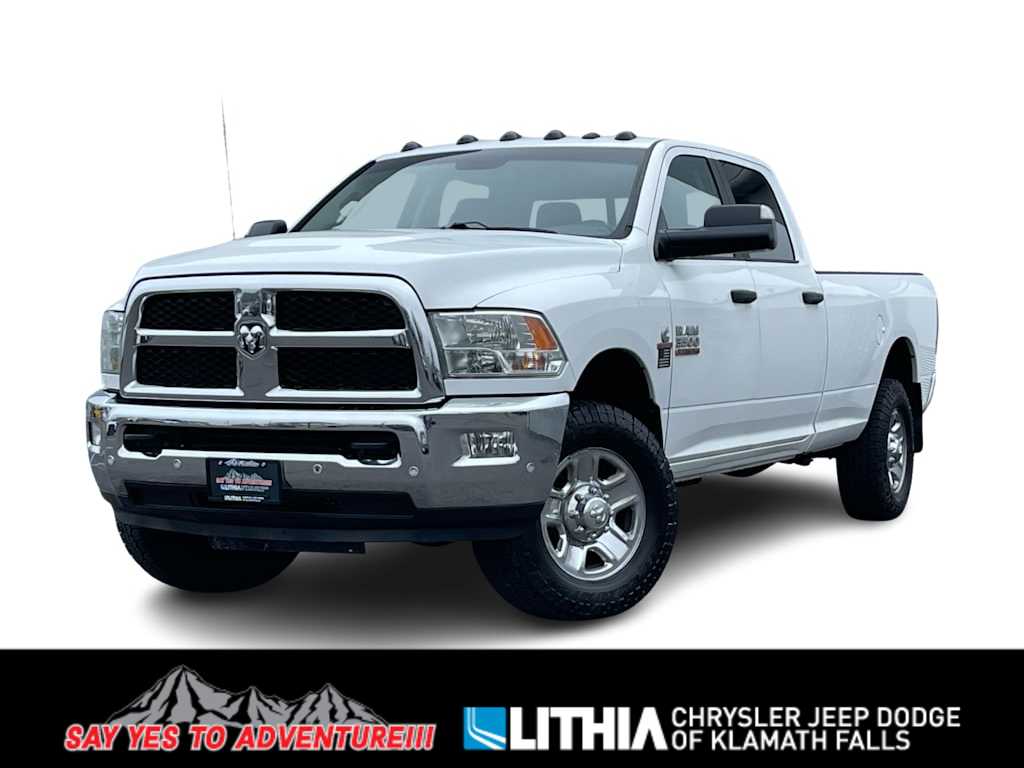 2017 RAM 3500 SLT Crew Cab LB 4WD