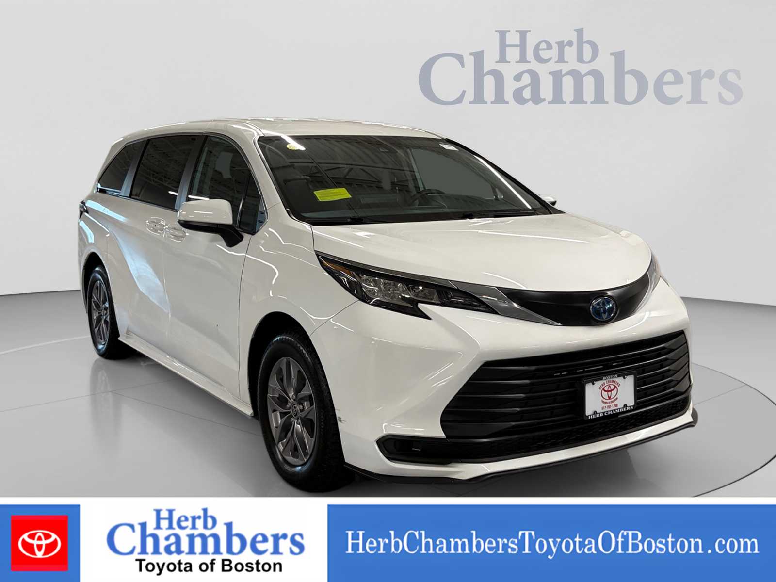 2023 Toyota Sienna