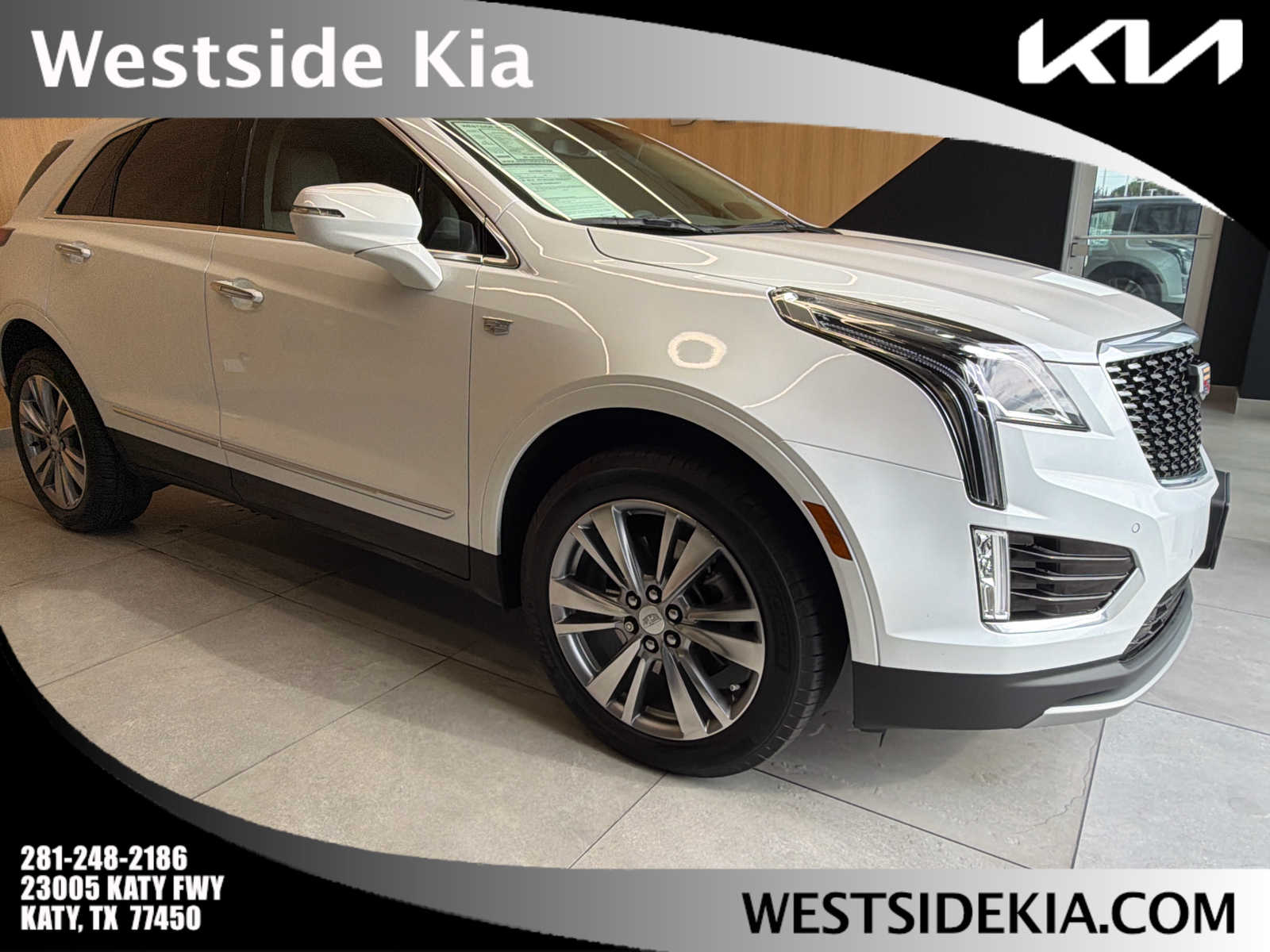 2024 Cadillac XT5 FWD Premium Luxury Crystal White Tricoat at Texan GMC Buick
