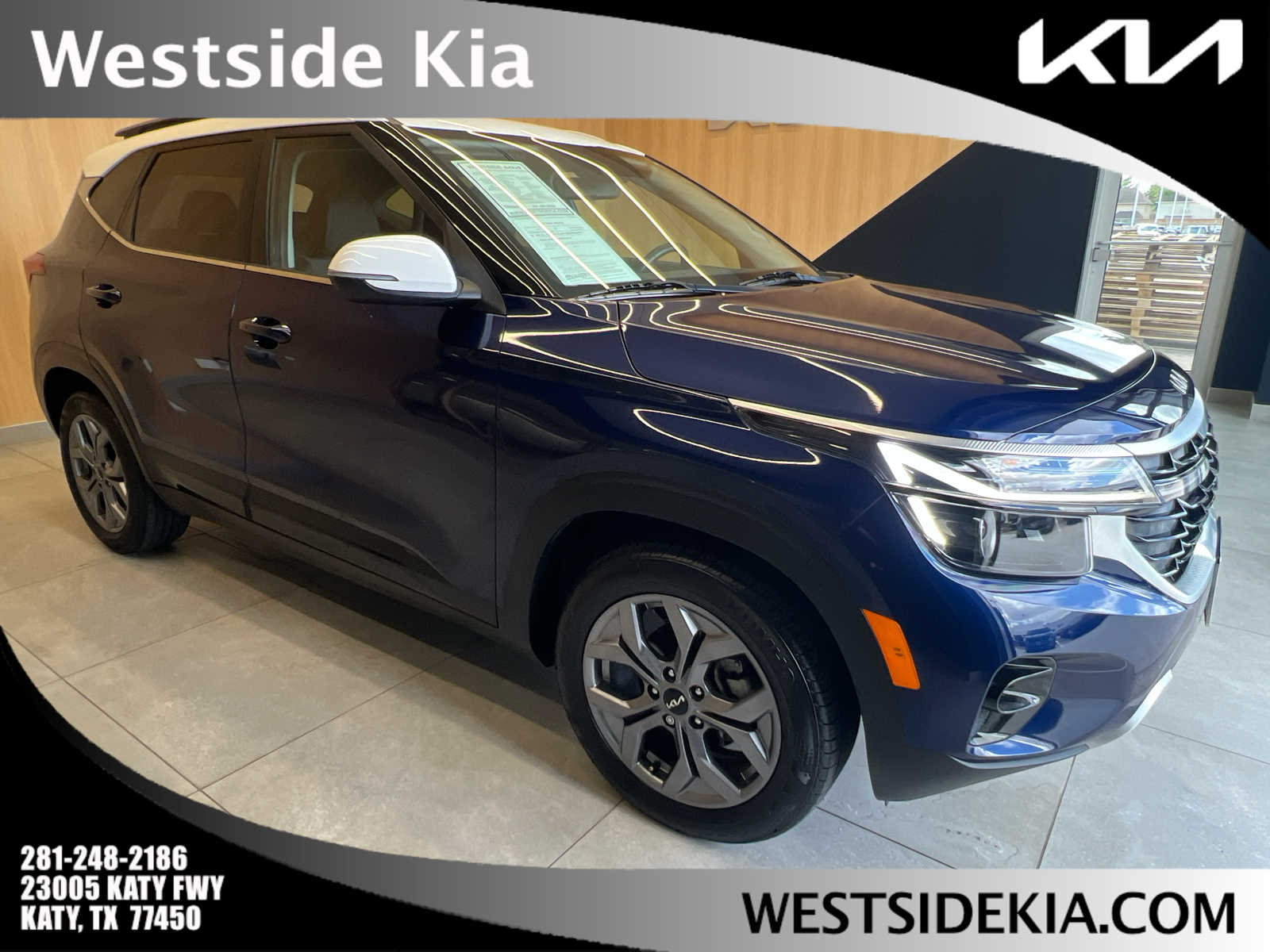 2024 Kia Seltos S Dark Ocean Blue/White Roof at Beck & Masten Kia