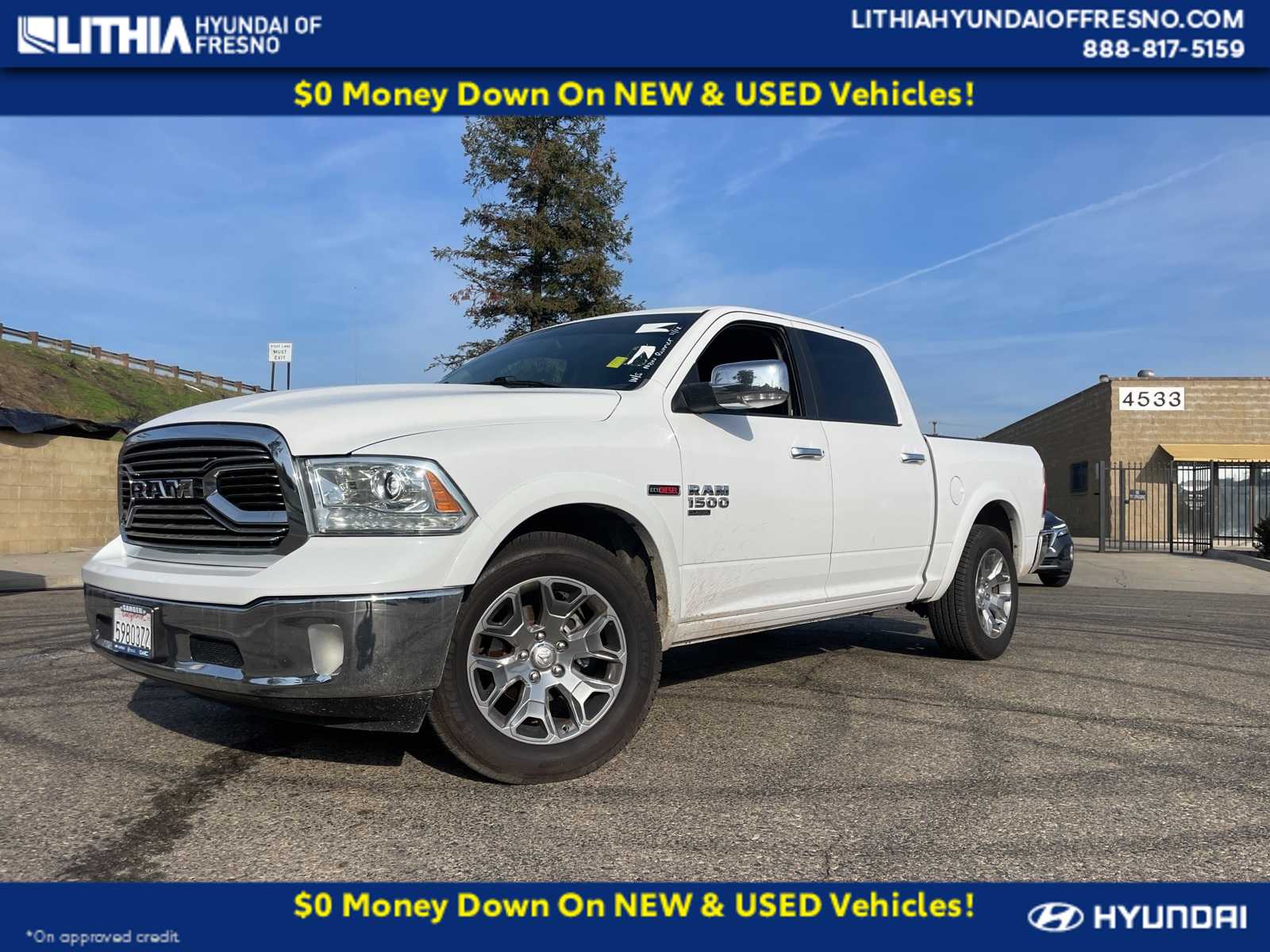 2019 Ram 1500 Classic Laramie 4x2 Crew Cab 57 Box 1