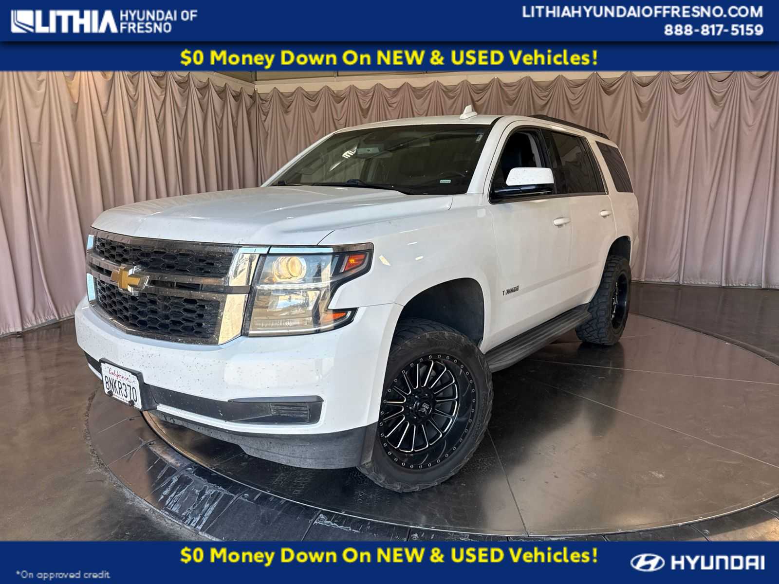 Summit White 2019 Chevrolet Tahoe SUV / Crossover Four-Wheel Drive 6-Speed Automatic