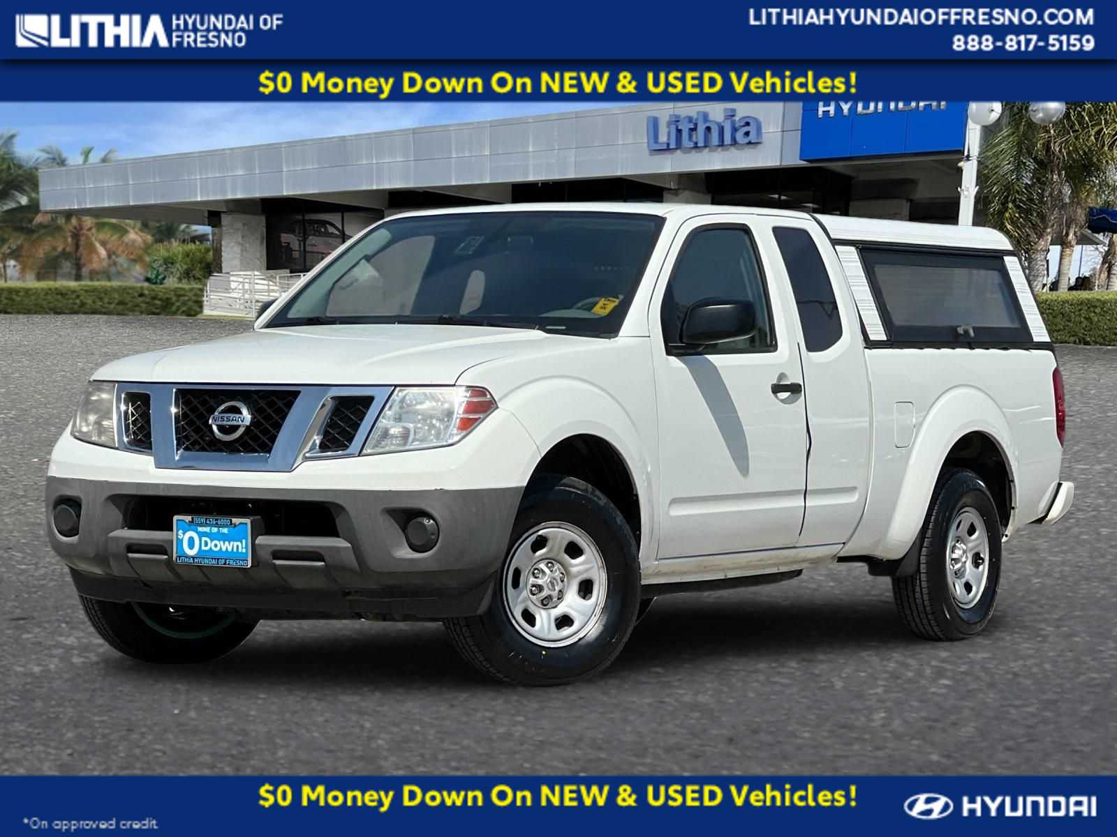 Glacier White 2017 Nissan Frontier Pickup Truck 4X2 Automatic