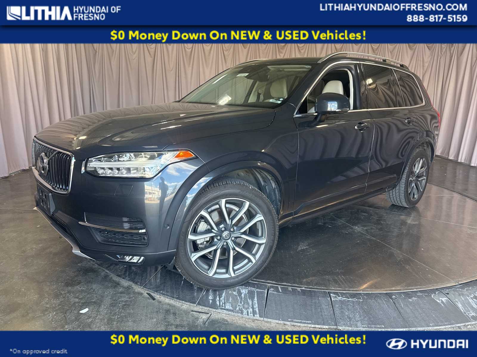 2016 Volvo XC90 T6 Momentum AWD