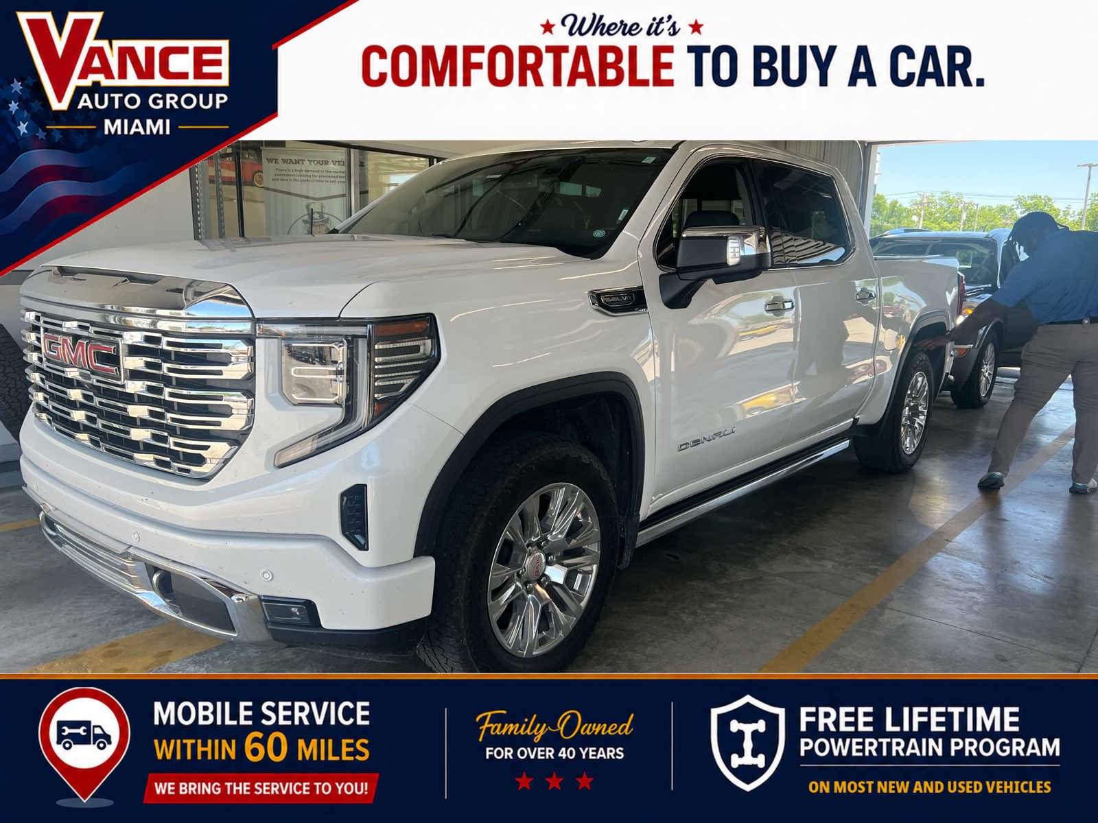 White Frost Tricoat 2022 GMC Sierra 1500 Denali Crew Cab 4WD Pickup Truck Four-Wheel Drive Automatic