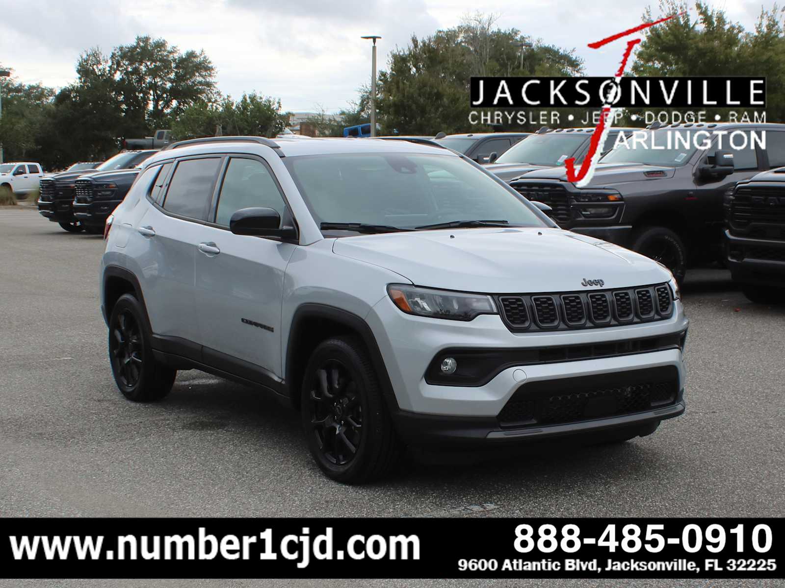 Silver Zynith Metallic Clearcoat 2026 Jeep Compass SUV / Crossover Four-Wheel Drive 8-Speed Automatic