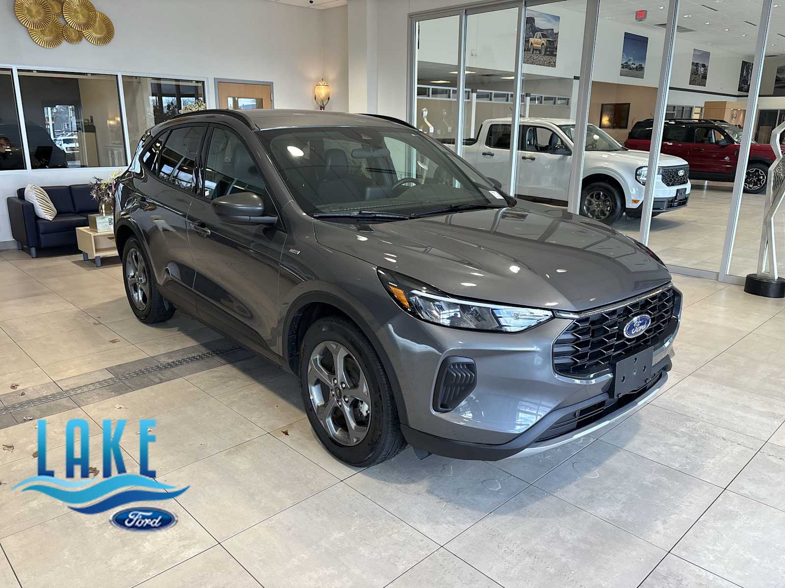 2025 Ford Escape ST-Line FWD