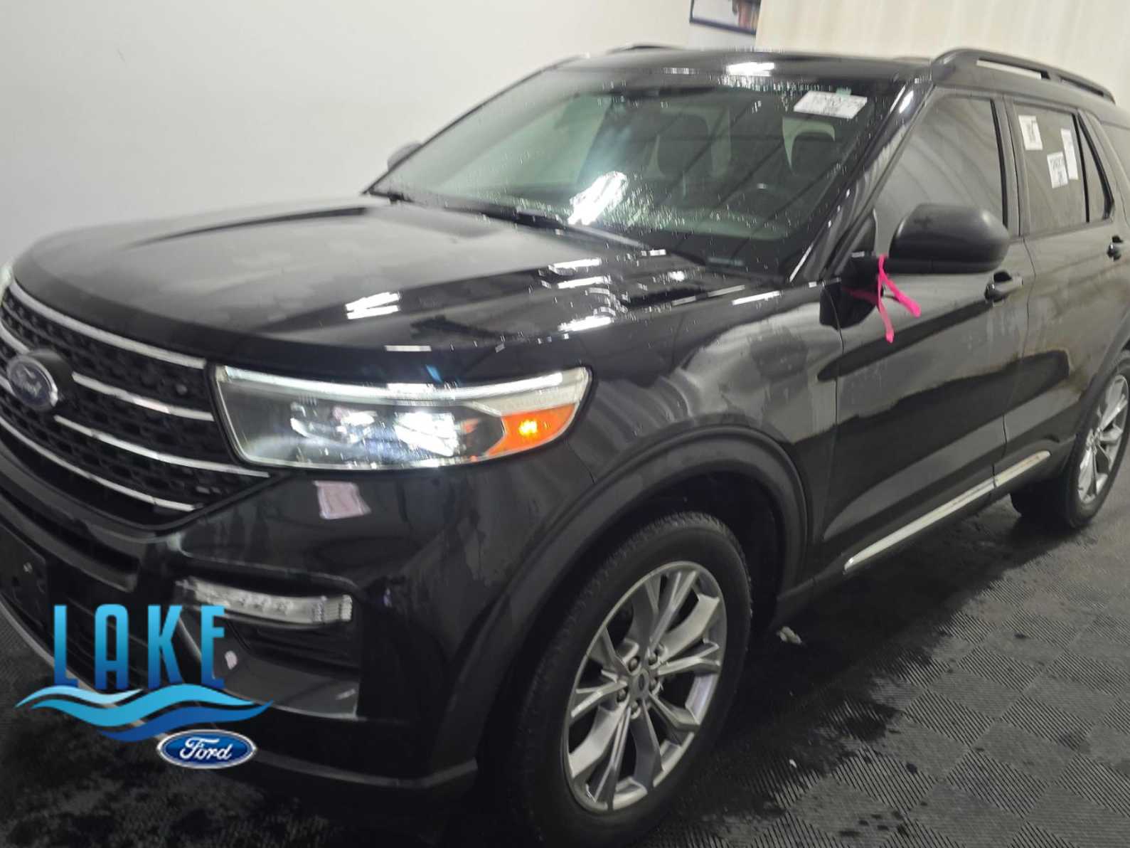 2020 Ford Explorer XLT AWD