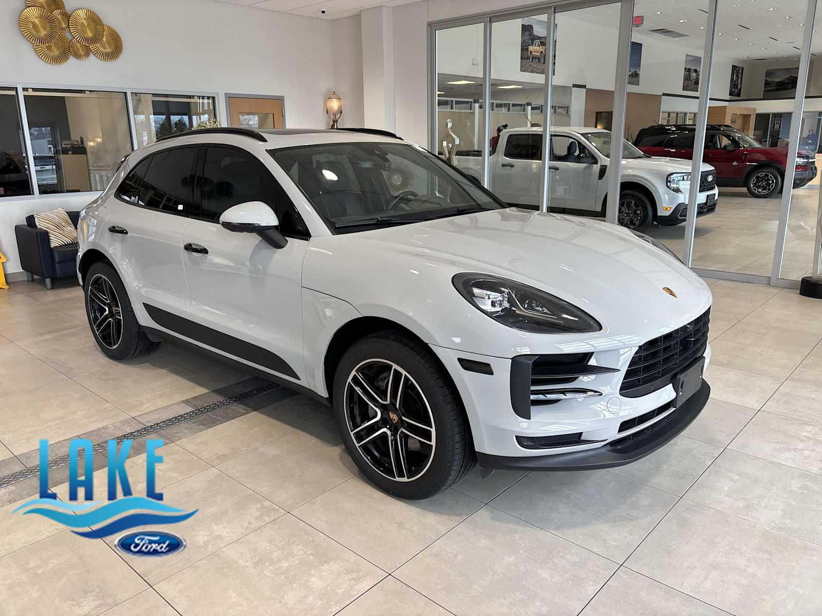 2021 Porsche Macan S AWD