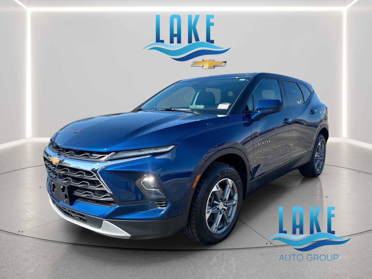 Blue Glow Metallic 2023 Chevrolet Blazer SUV / Crossover All-Wheel Drive 9-Speed Automatic