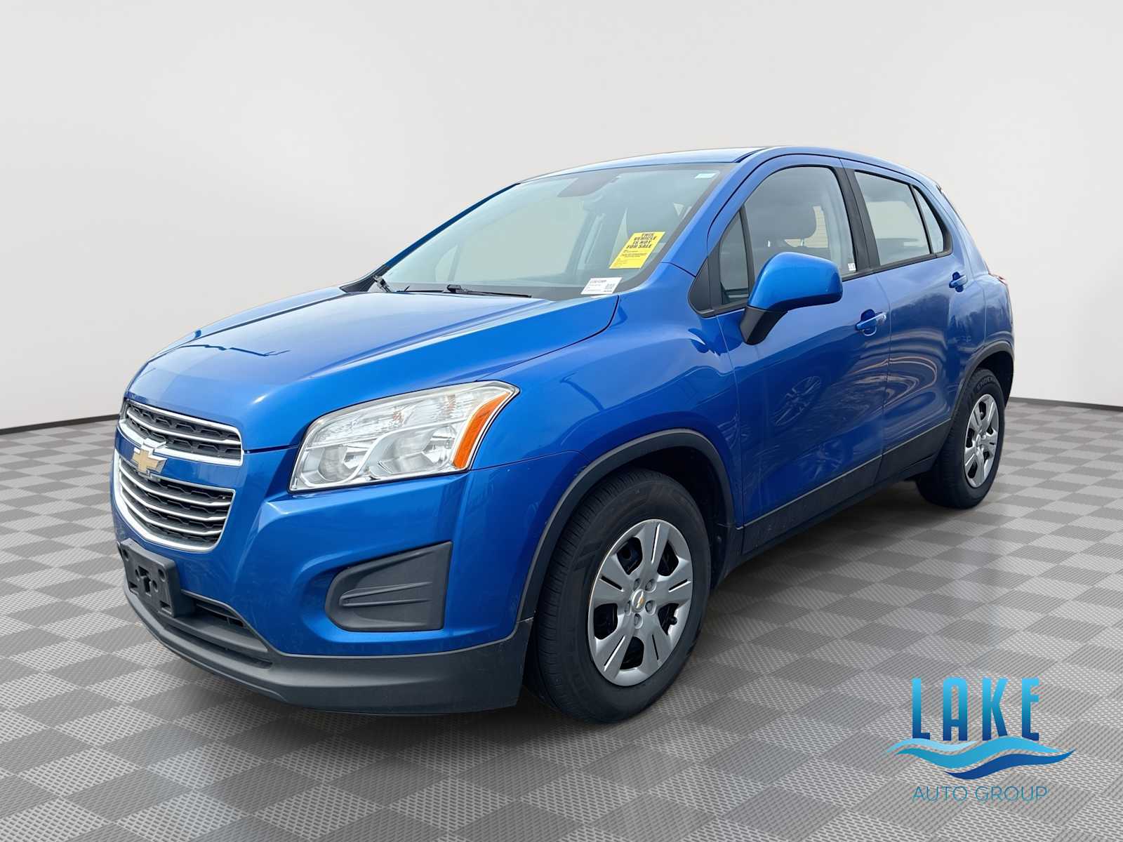 Brilliant Blue Metallic 2016 Chevrolet Trax LS FWD SUV / Crossover Front-Wheel Drive 6-Speed Automatic