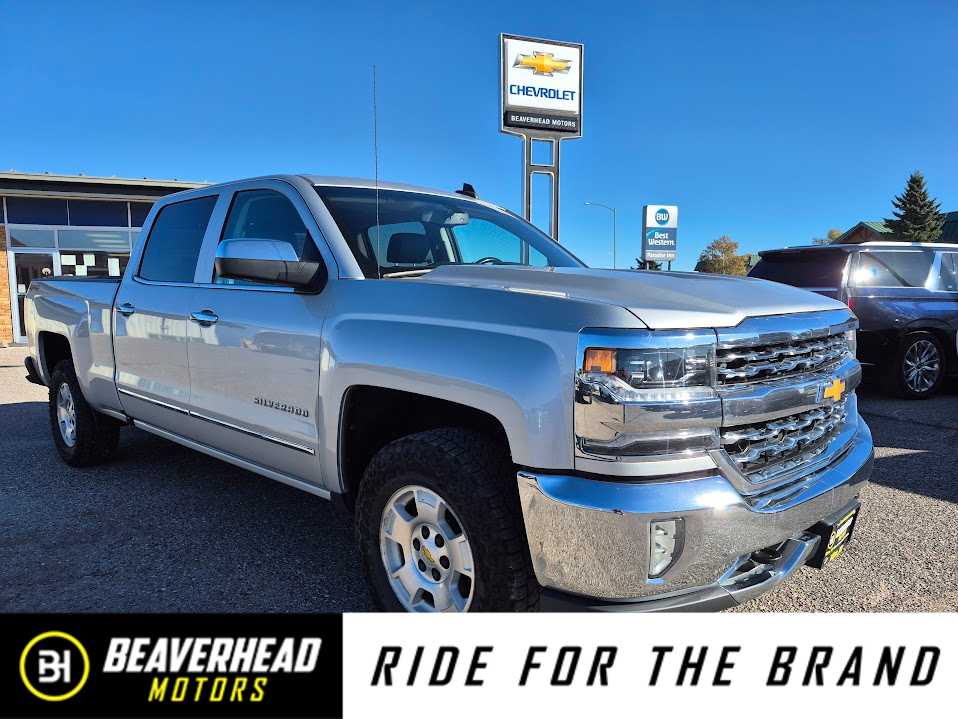 Silver Ice Metallic 2018 Chevrolet Silverado 1500 Pickup Truck Four-Wheel Drive 6-Speed Automatic