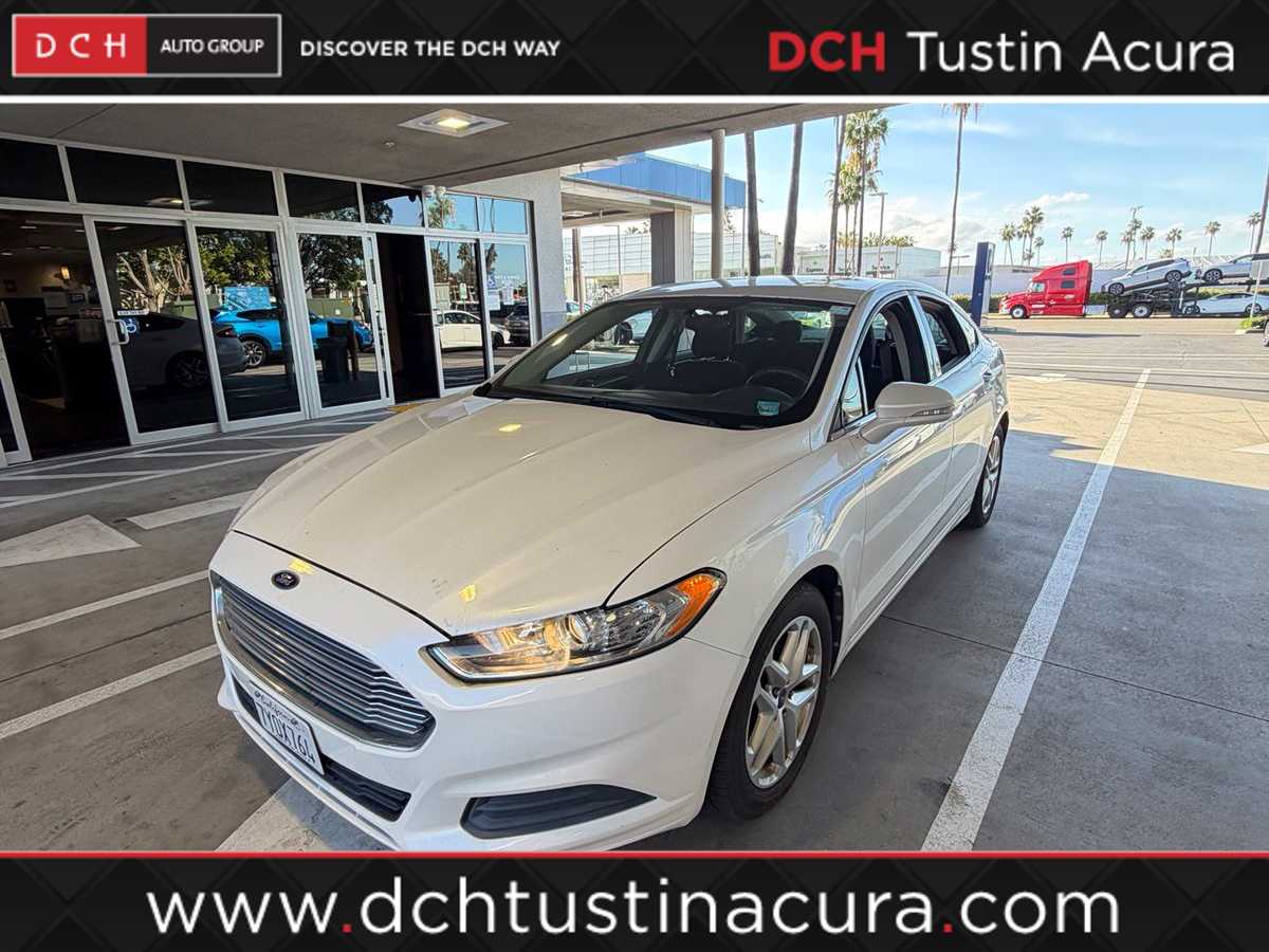2013 Ford Fusion SE