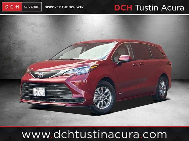 2021 Toyota Sienna LE