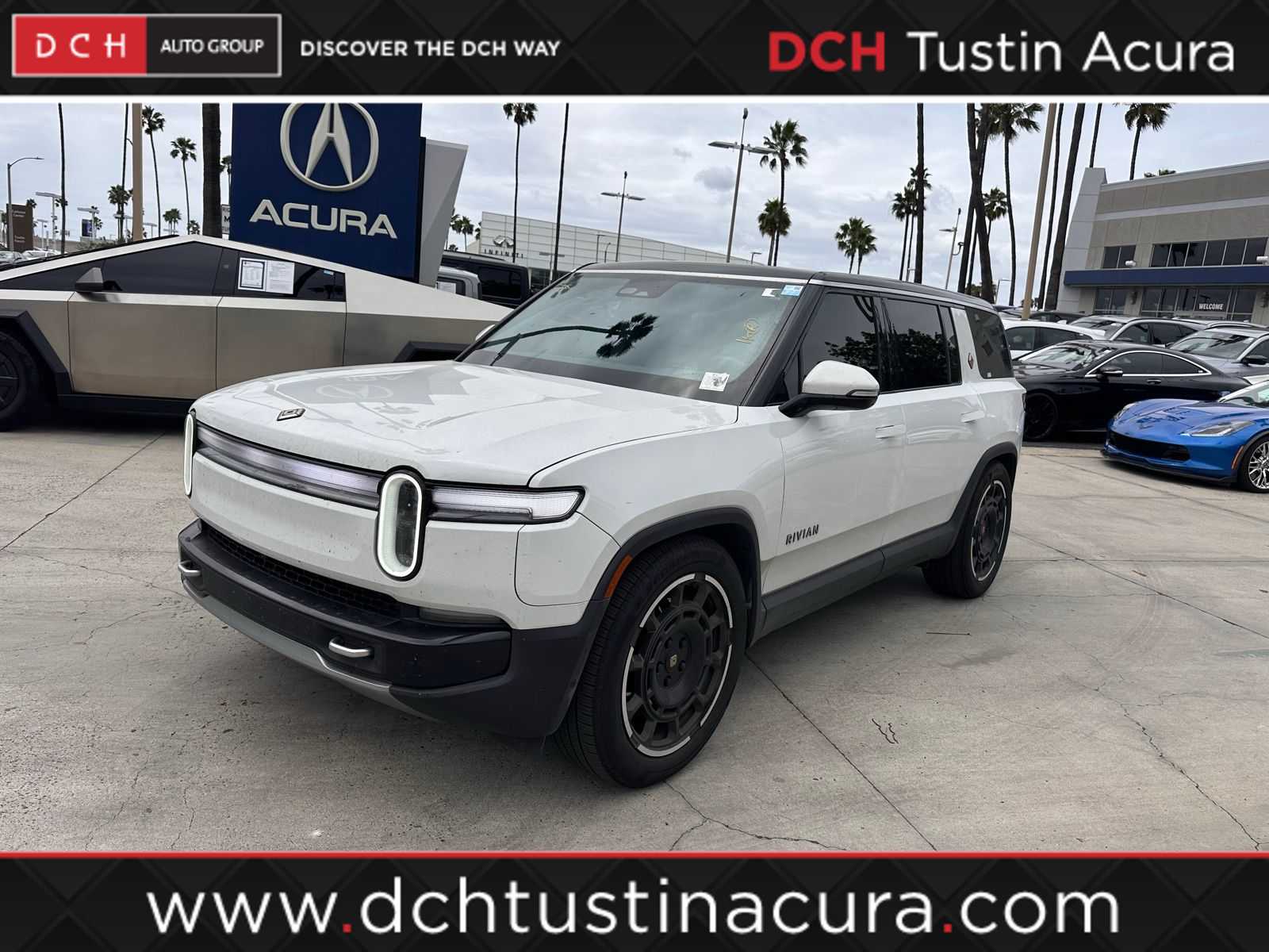 2025 Rivian R1S 