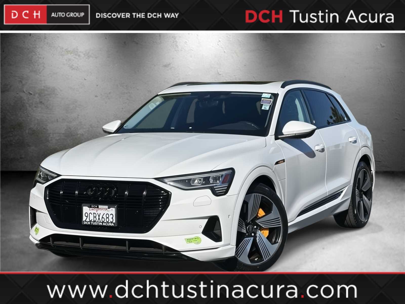 2022 Audi e-tron Premium Plus