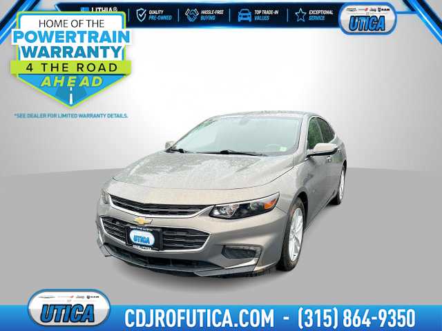  2017 Chevrolet Malibu LT FWD   